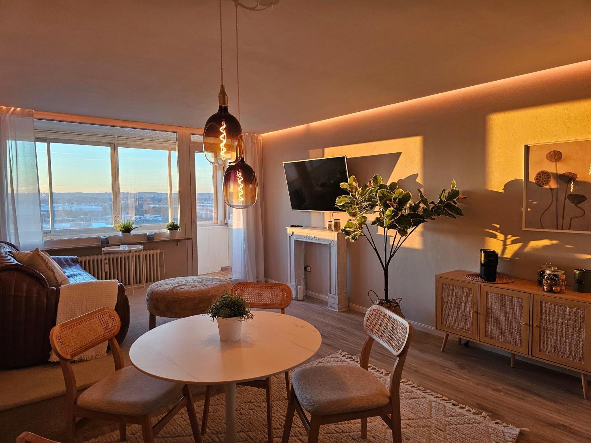 Stylische Sunset-Wohnung Augsburg Exterior foto